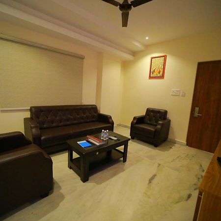 Dhruv Elite And Banquets Hotel Hyderabad Exterior photo